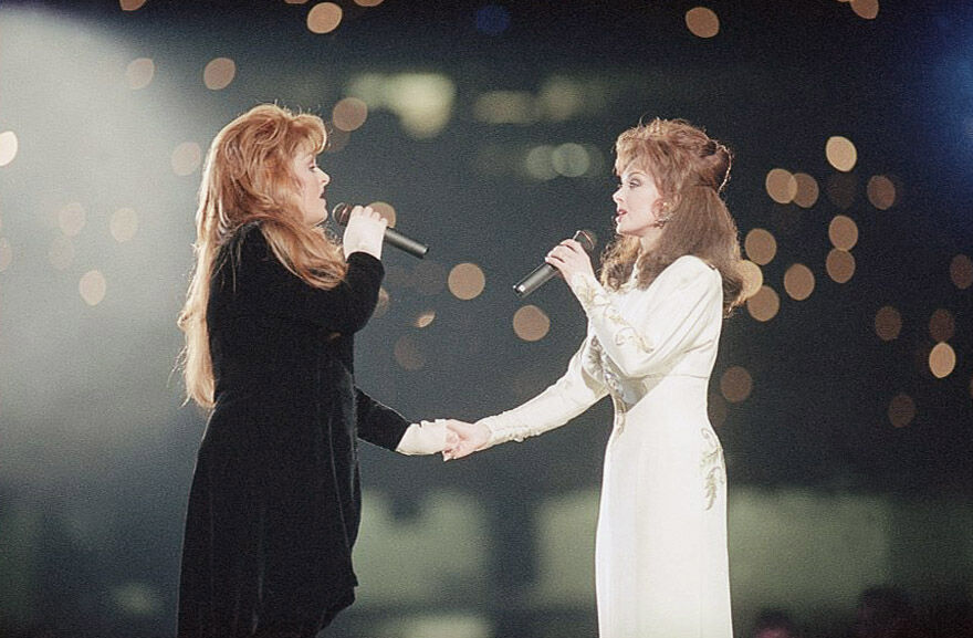 Super Bowl Half Time Judds